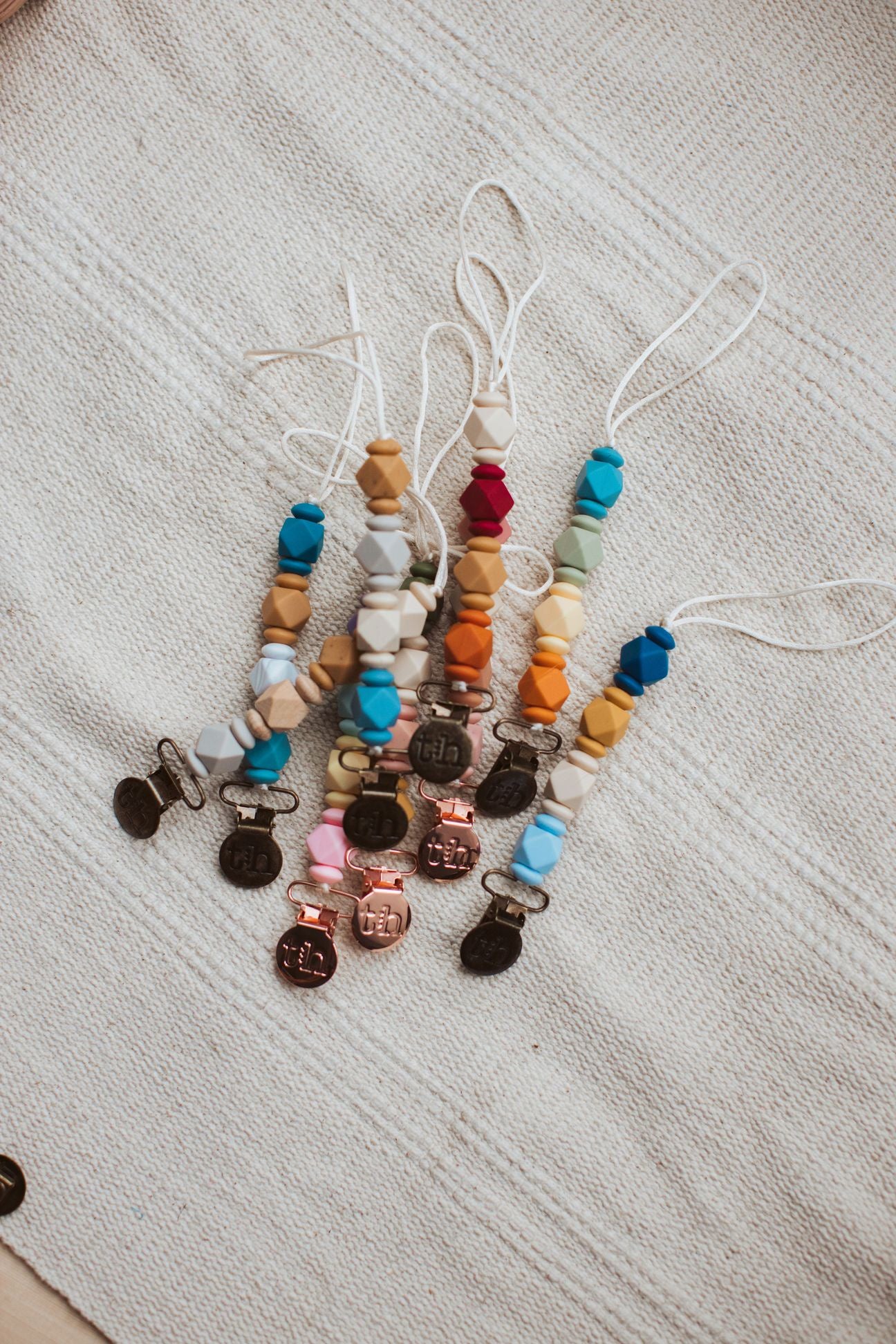 Jewel Petite Paci/ toy Clip- baby’s Breath
